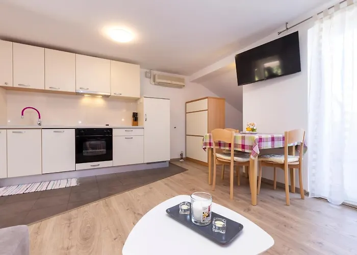 3m-polic Apartmán *