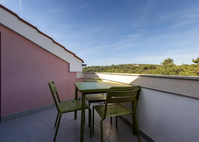 Apartmán 3m-polic *