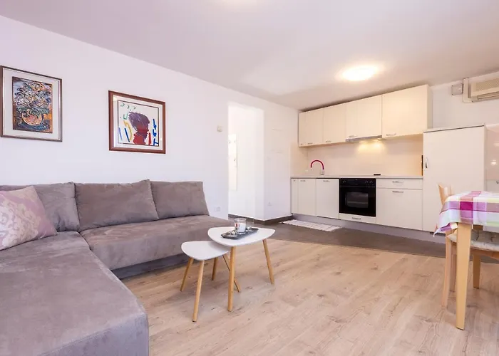 Apartmán 3m-polic *