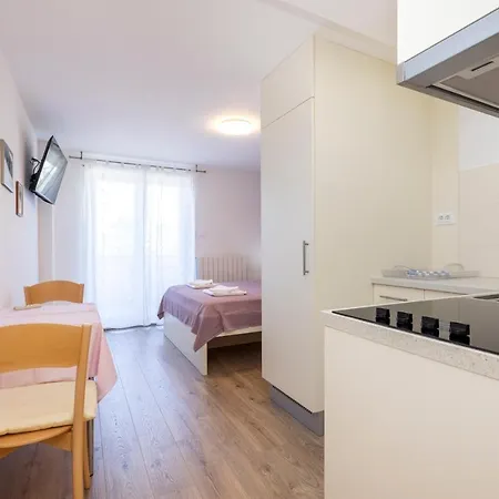 3m-polic Apartment Mali Lošinj