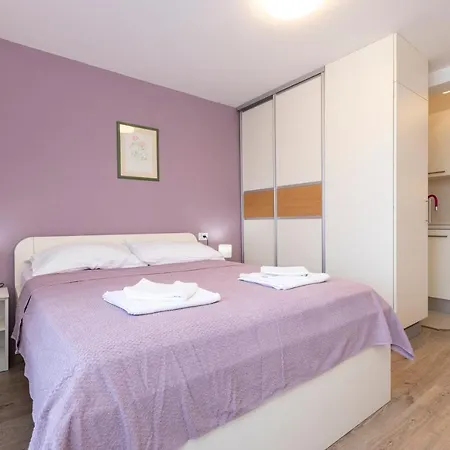3m-polic Apartment *
